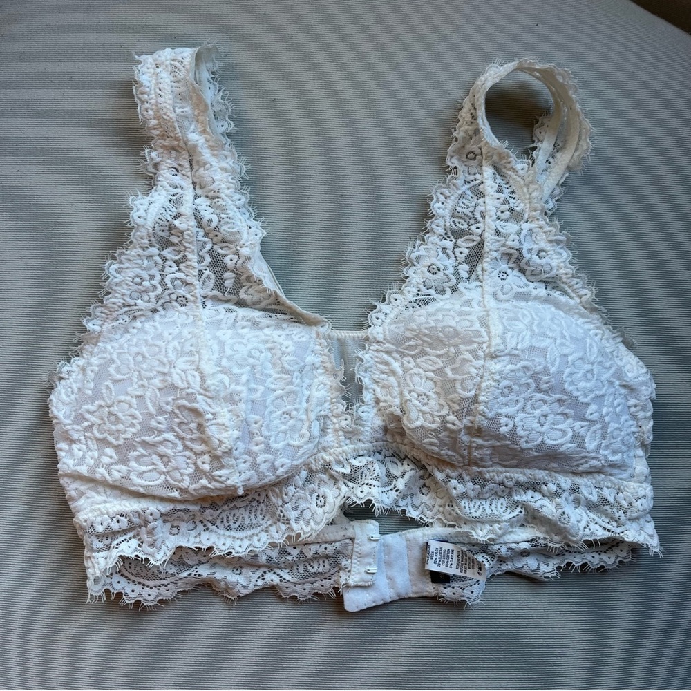 Aerie White Lace & Mesh Bralette, Removable Pads, size Medium